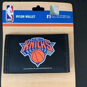 New Knicks Elastic Wallet